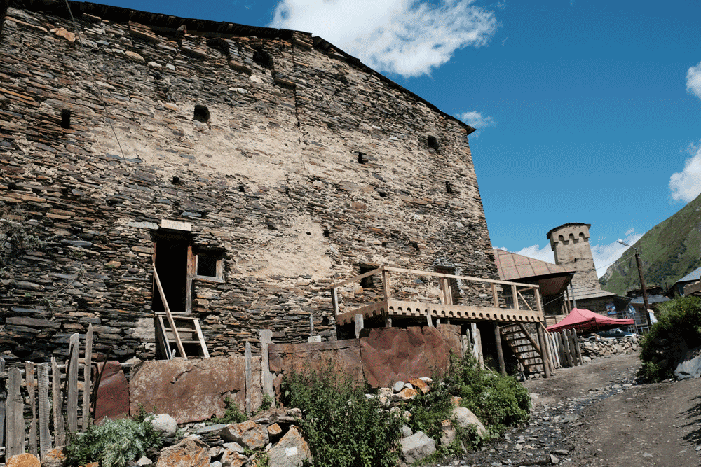 Towerhouse in Chwibiani | Ushguli | Stefan Applis | Upper Svaneti